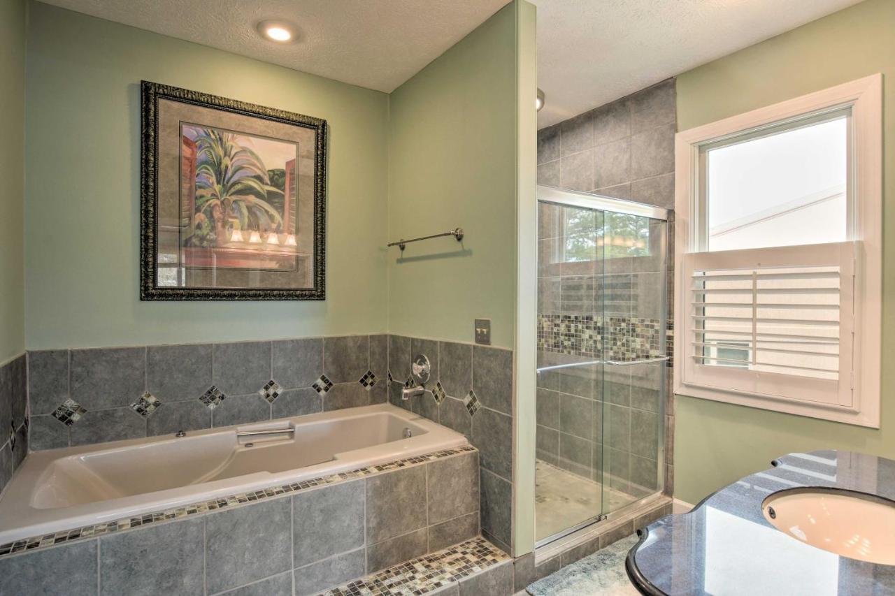 Lake Keowee Resort Condo With Balcony And Pool Access! Salem Exterior photo